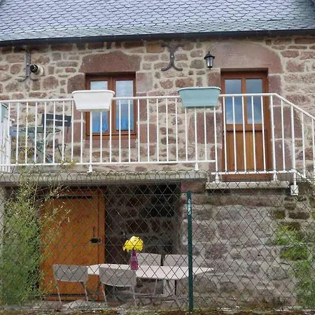 Maison Charmante A Banassac Avec Terrasse